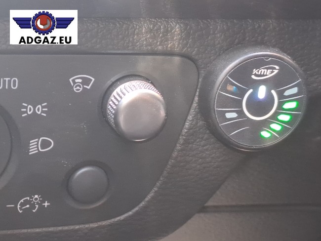 Audi Q5 2.0TFSI 254KM - zamontowana instalacja KME Direct, zbiornik 48L, reduktor i wtryskiwacze KME