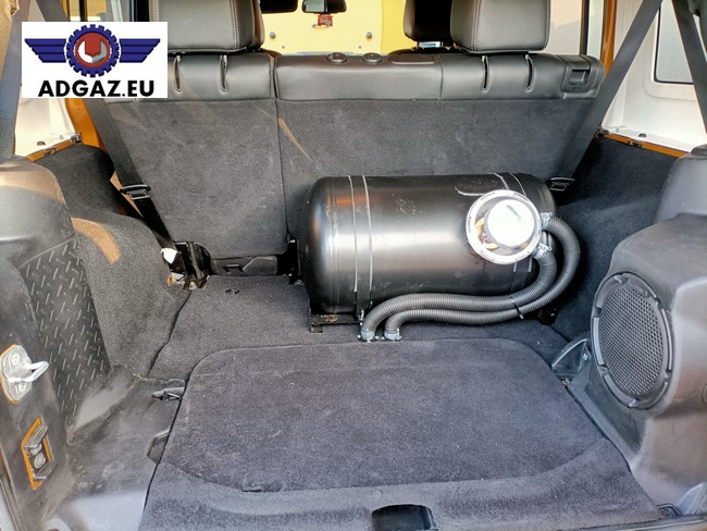 Jeep Wrangler Sahara na gaz Warszawa