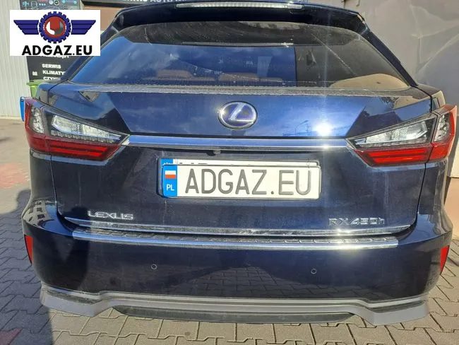 Tył Lexusa RX450h po montażu instalacji LPG, AdGaz Piaseczno